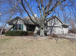 W8596 Mulberry Rd, Fox Lake, WI 53933