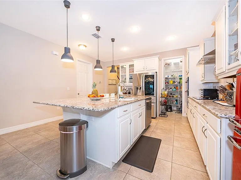 3026 Jardin St — Photo 14