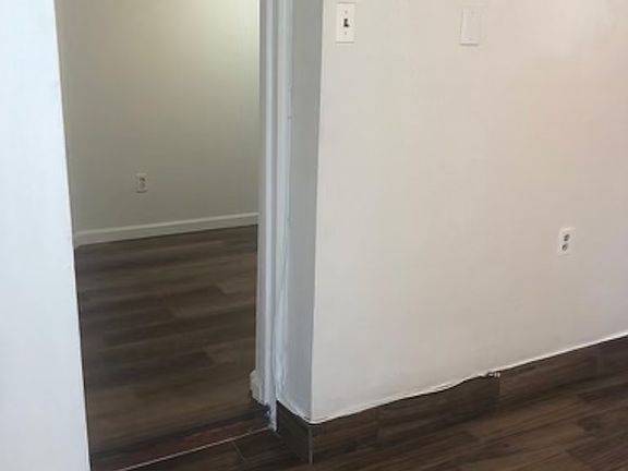 3rd image of 180 Vredenburgh Ave Floor 1