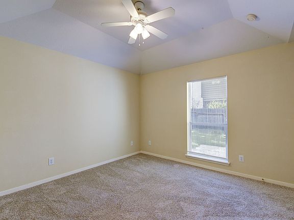 2nd image of 7923 Pelican Ln