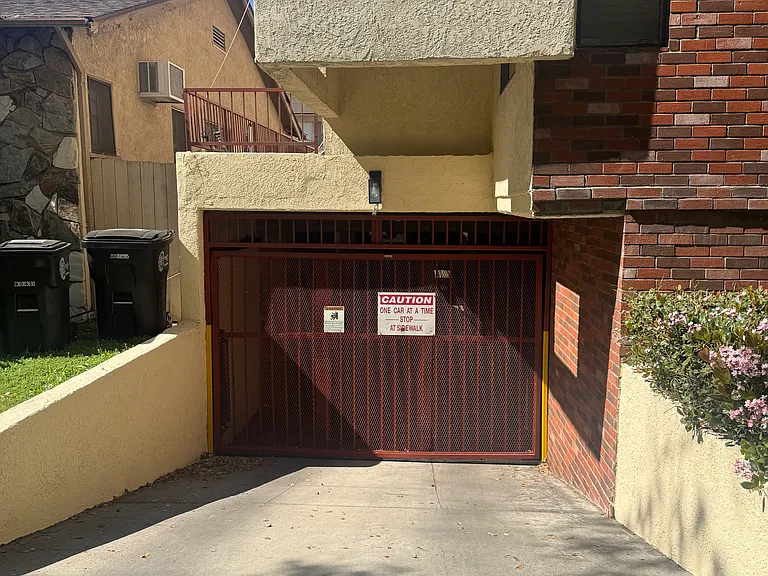 1171 Allen Ave #5 — Photo 10