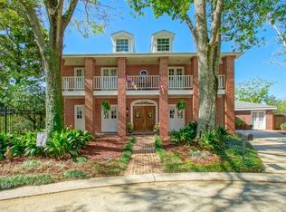 9724 Robin Ln, River Ridge, LA 70123