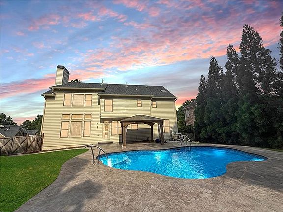 4th image of 5910 Westcroft Ln