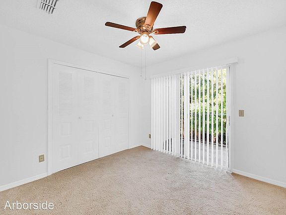 3rd image of 944 Bakewell Ct APT 202