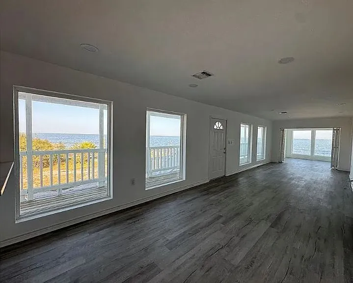 3021 Laguna Shores Rd — Photo 8