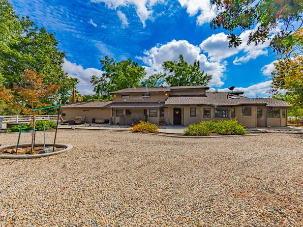 4449 Stetson Rd, Clovis, CA 93619