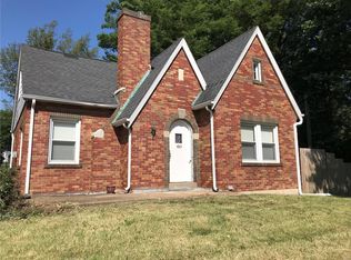 1885 S New Florissant Rd, Florissant, MO 63031