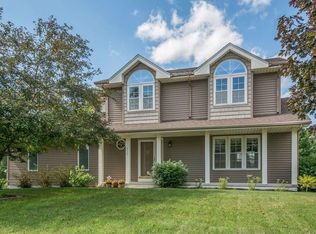 413 13th St SW, Altoona, IA 50009