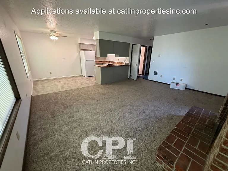 1063 16th Ave — Photo 3