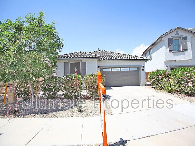 1st image of 25400 N 143rd Ln