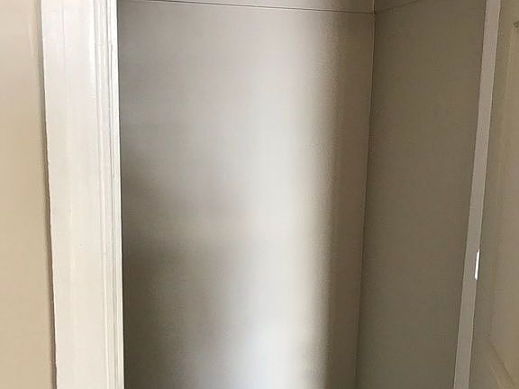 5th image of 5052 Germantown Ave