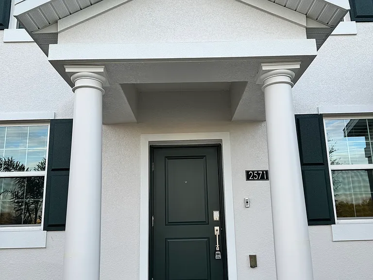 2571 Relaxing Ln — Photo 2