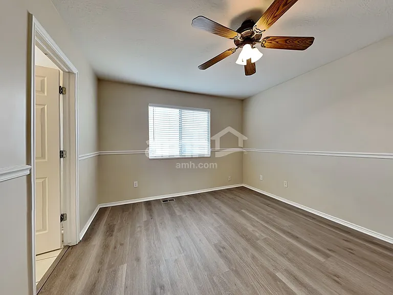 4154 S Westlake Dr — Photo 10