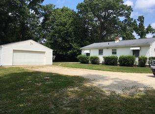 24 Hedgewood Dr, Akron, OH