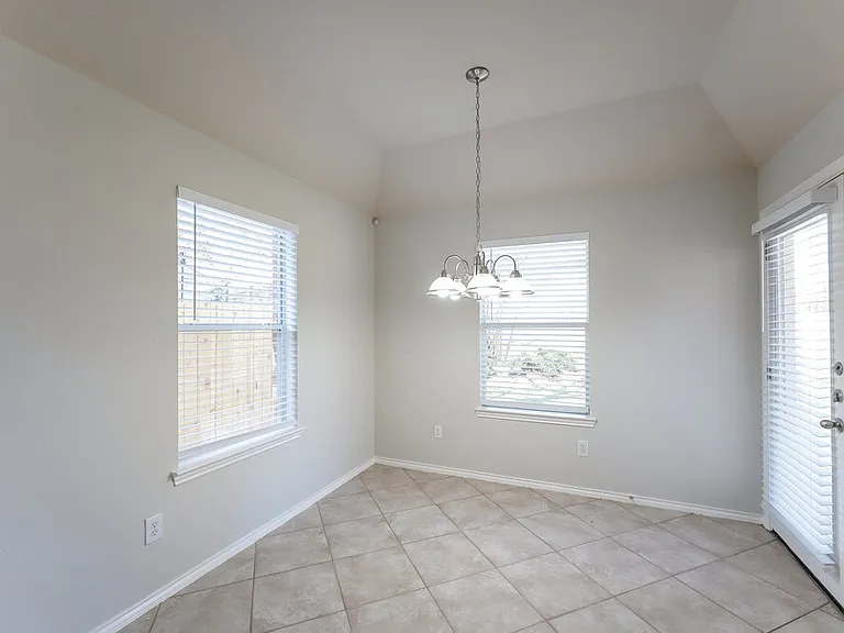 28506 Carly Cove Ln — Photo 6