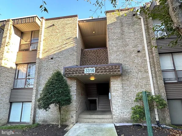 3314 Huntley Square Dr APT T-1, Temple Hills, MD 20748