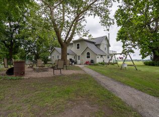 6151 NE 352nd St, Cameron, MO 64429