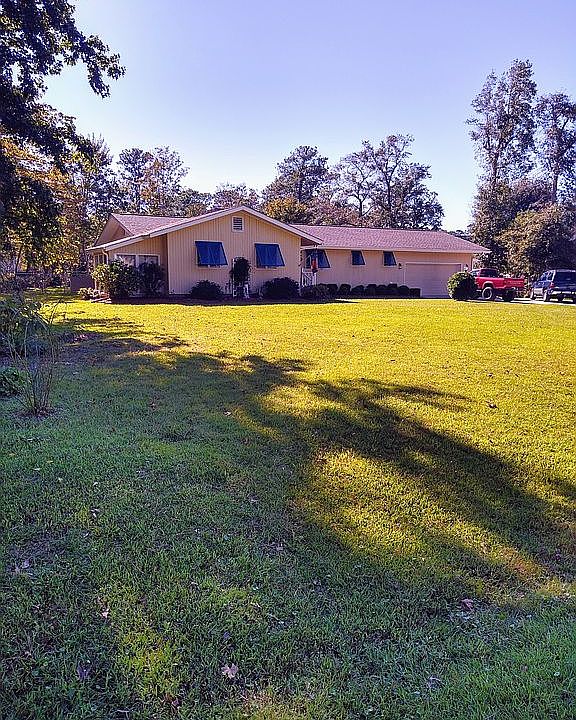 2nd image of 112 Taylor Ln