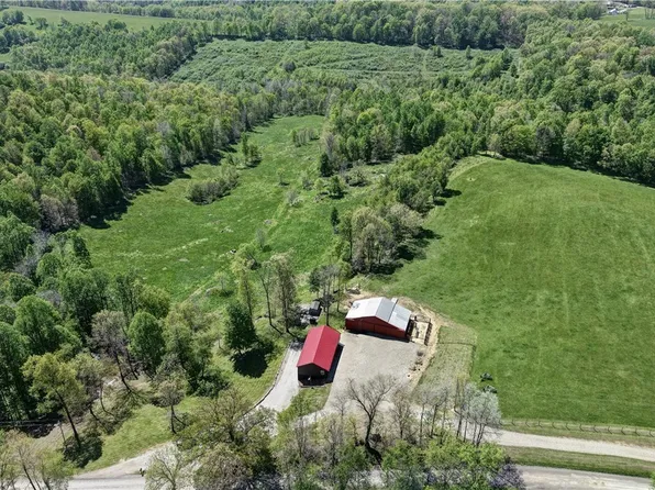 39843 County Road 33, Warsaw, OH 43844