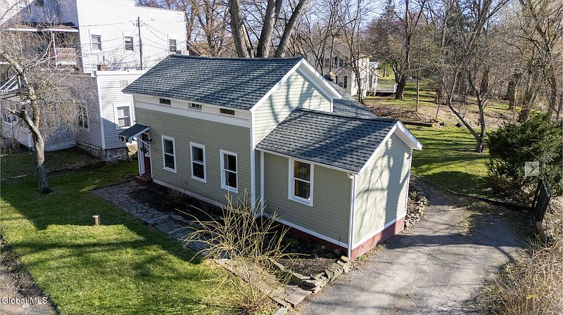 2nd image of 13 Hudson Avenue