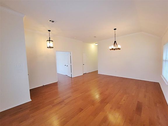 3rd image of 7909 Boylston Dr