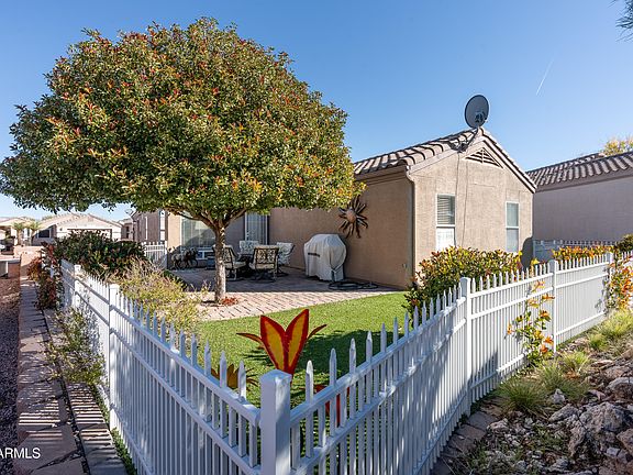 3rd image of 4993 E Catalina Court