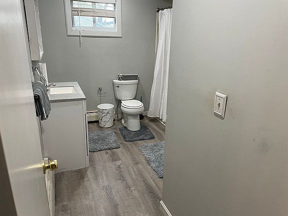 5th image of 30 Barker St