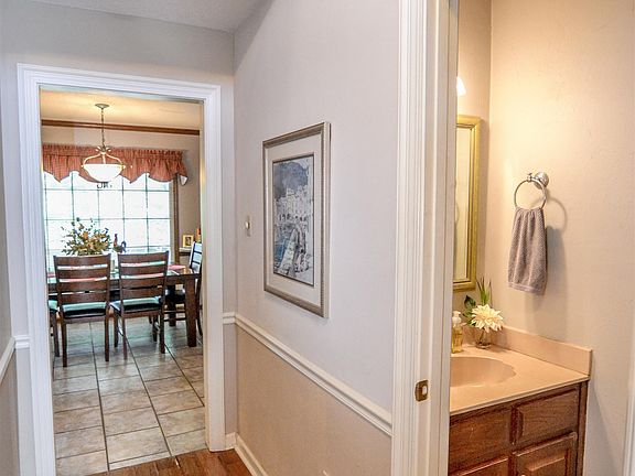 5th image of 8619 Beckenham Dr