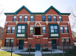 700 S Central Park Ave, Chicago, IL 60624