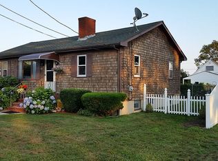 33 Calumet Rd, Fairhaven, MA 02719