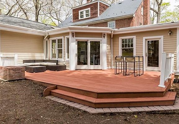Rear deck