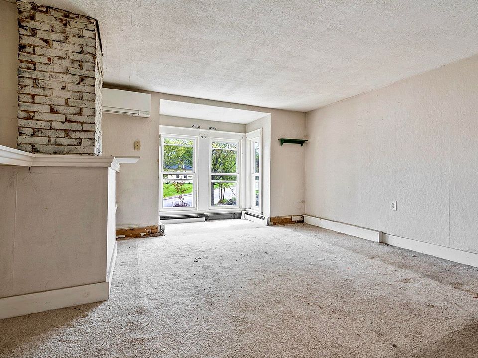 22nd image of this home