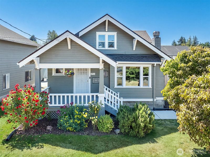2nd image of 1711 Emerald Street