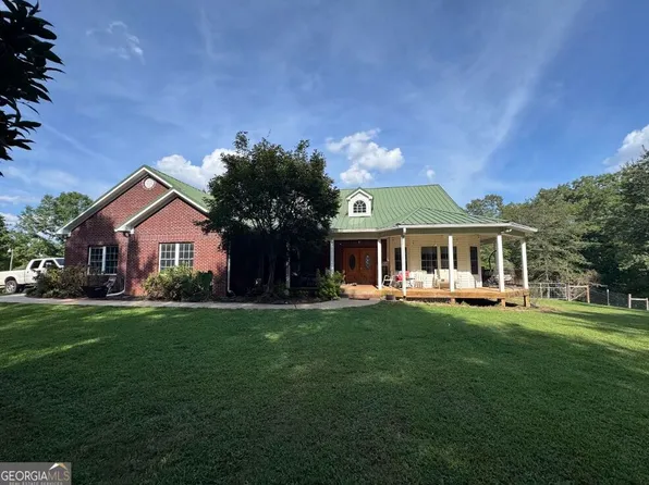 380 Day St, Molena, GA 30258