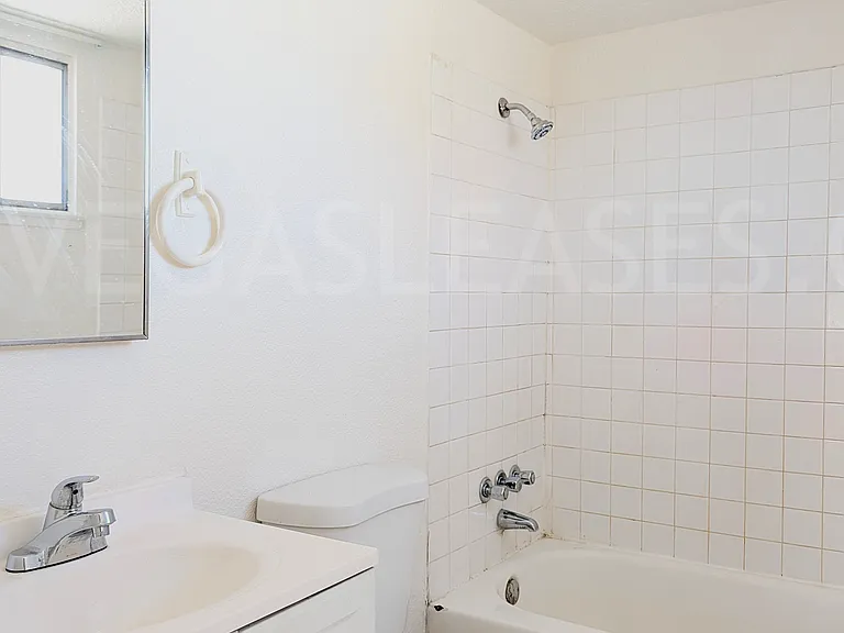 45 Constitution Ave — Photo 9
