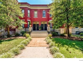 4324 W Pine Blvd, Saint Louis, MO 63108