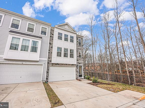 2nd image of 5026 Melissa Pl
