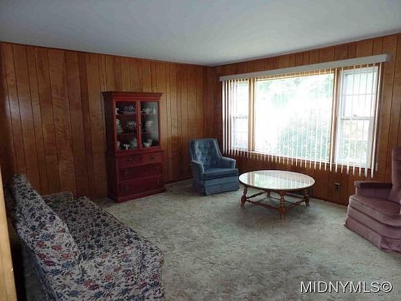 4th image of 1229 Hillview Dr
