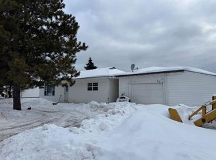 20 Lower Avenue, Bishop Falls, NL A0H1C0