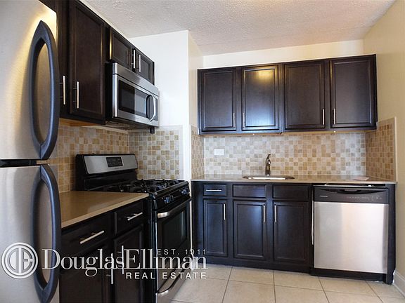 3rd image of 3333 Broadway APT D31c