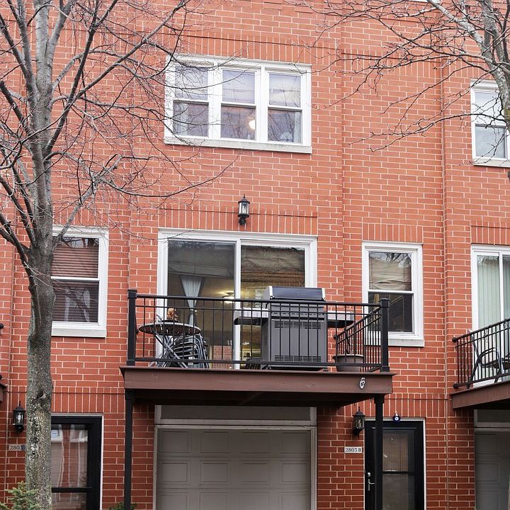 1st image of 2803 N Wolcott Ave Unit B