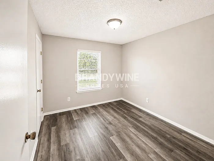 8428 Raymond Ave — Photo 14