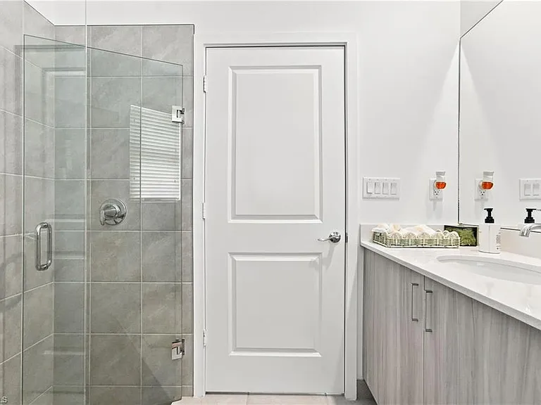 5769 Cassidy Ln — Photo 17