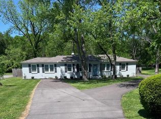 702 Currey Rd, Nashville, TN 37217