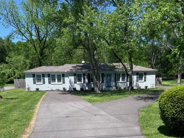 702 Currey Rd, Nashville, TN 37217