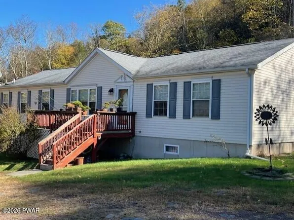 166 Lordville Rd, Equinunk, PA 18417