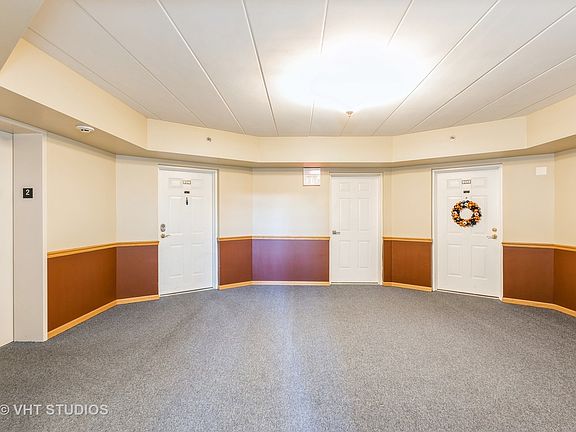 3rd image of 11555 Settlers Pond Way Unit 2B