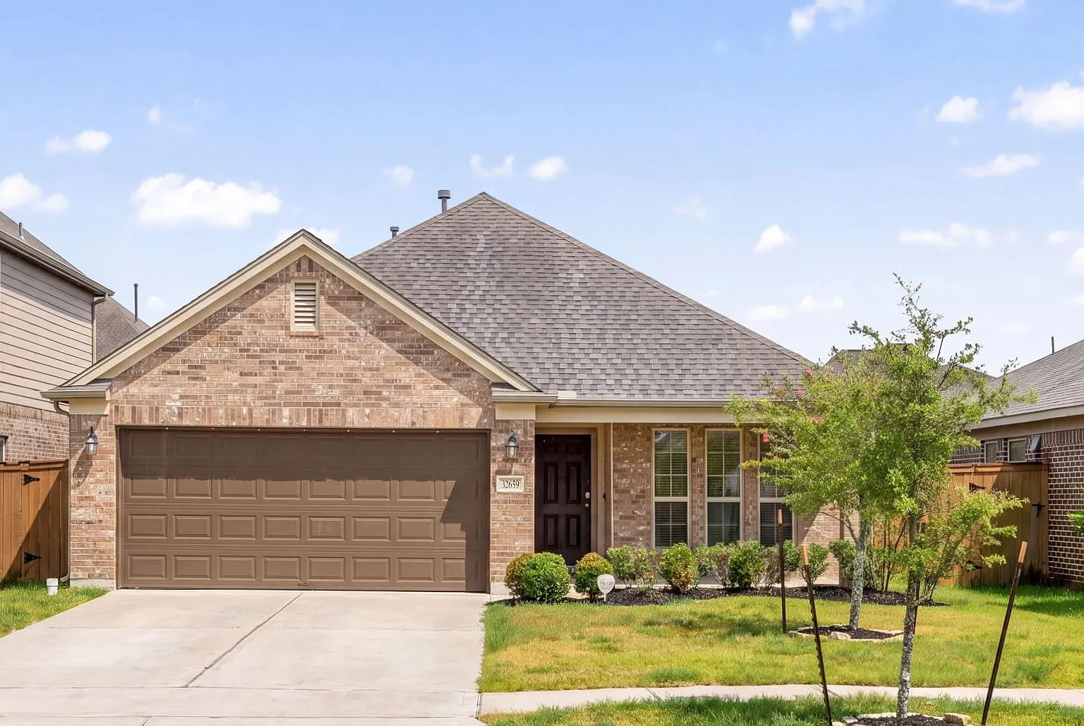 3 bed, 2.0 bath, 1776 sqft, $2,150 — Photo 1