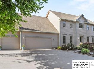 15214 Martin Ave, Omaha, NE 68116