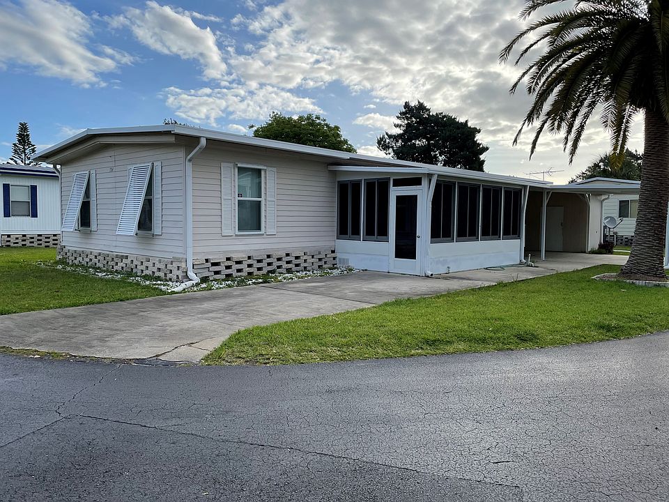 1st image of 134 Pelican Dr